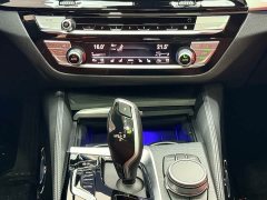 BMW 5 Series Facelift Three 530Li Exclusive M Sports Package - фото 14
