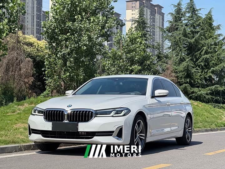 BMW 5 Series 2022 facelift 530Li xDrive luxury package - автомобиль из Китая