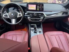 BMW 5 Series facelift 530Li leading M sports package - фото 16
