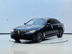 BMW 5 Series facelift 530Li leading M sports package - фото 7
