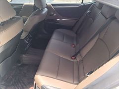 Lexus ES 200 Excellence Edition - фото 12