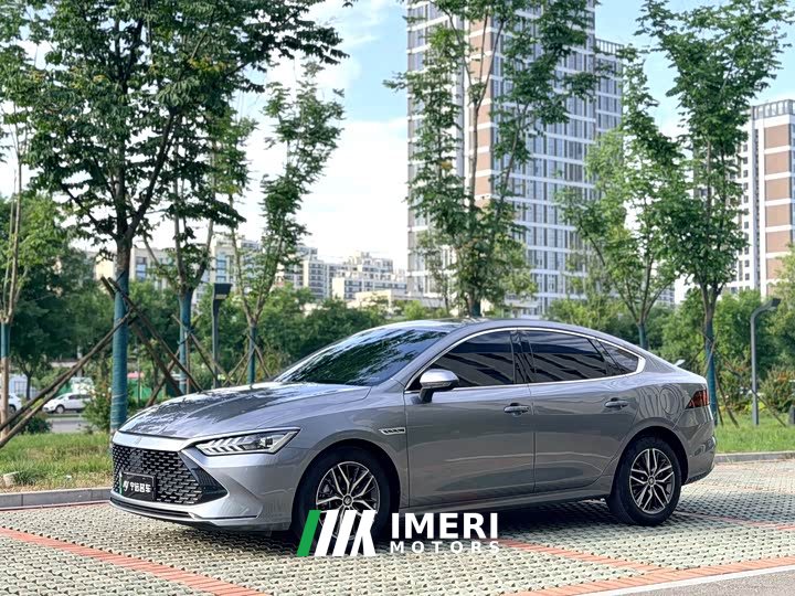 BYD Qin PLUS 2021 DM-i 55KM flagship - автомобиль из Китая