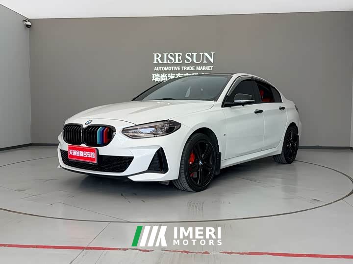 BMW 1 Series 2022 125i M Sports Night Edition - автомобиль из Китая