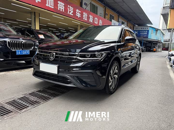 Volkswagen Tiguan L Outstanding 300TSI Automatic Two-wheel Drive Dragon Edition - автомобиль из Китая