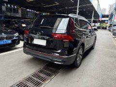 Volkswagen Tiguan L Outstanding 300TSI Automatic Two-wheel Drive Dragon Edition - фото 6