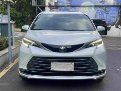 Toyota SIENNA 2.5L hybrid four-wheel drive luxury version - фото 2