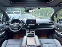 Toyota SIENNA 2.5L hybrid four-wheel drive luxury version - фото 20