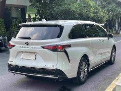 Toyota SIENNA 2.5L hybrid four-wheel drive luxury version - фото 7