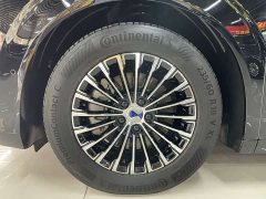 Denza D9 DM-i 970 four-wheel drive flagship - фото 13