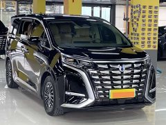 Denza D9 DM-i 970 four-wheel drive flagship - фото 3