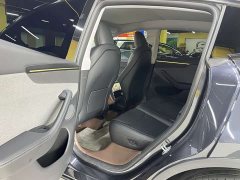 Tesla Model Y rear-wheel drive first edition - фото 5
