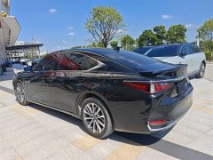 Lexus ES 2023 200 Excellence Edition - фото 3