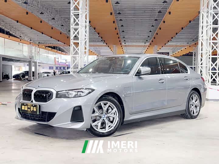 BMW i3 eDrive 35 L - автомобиль из Китая