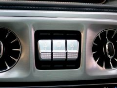 Mercedes-Benz G-Class 2022 G 500 - фото 18