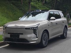Lexus Zhiji LS8 66 Ultra technology flagship large five-seater - фото 1