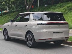 Lexus Zhiji LS8 66 Ultra technology flagship large five-seater - фото 4