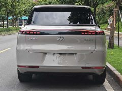Lexus Zhiji LS8 66 Ultra technology flagship large five-seater - фото 5