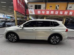 Volkswagen Tiguan L 2022 330TSI automatic two-wheel drive R-Line version - фото 10