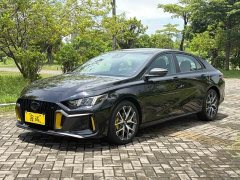 Trumpchi Shadow Leopard 2021 270T DCT J15 version - фото 1