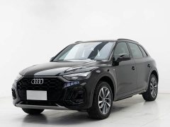 Audi Q5L 40T luxury and dynamic - фото 1