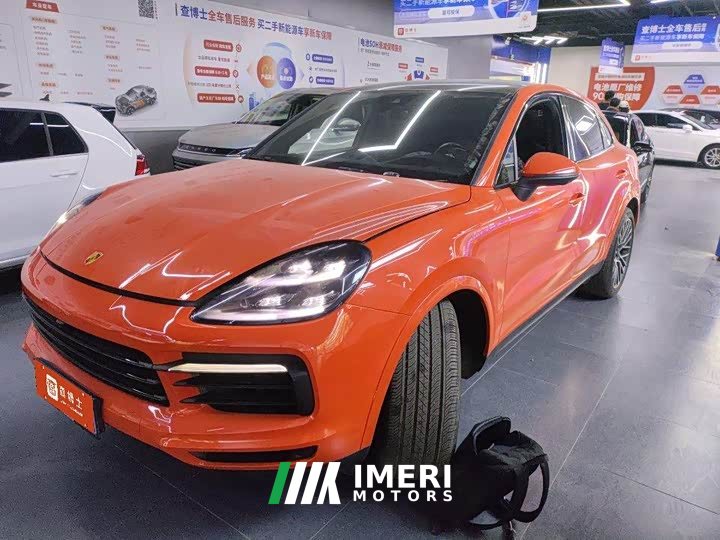 Porsche Cayenne 2019 Cayenne 3.0T - автомобиль из Китая