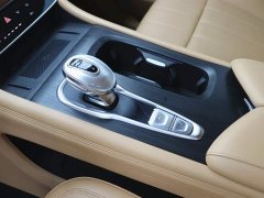 Voyah Lantu Dreamer 2024 PHEV Extra Long Range Premium Edition - фото 15