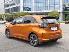 Lynk & Co LIFE 1.5L CVT SPORT Heartbeat Edition - фото 12