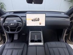 BMW Ledo L90 Max six-seater version - фото 6