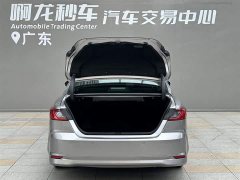 Toyota Camry Hybrid 2.0HG Premium Edition - фото 13