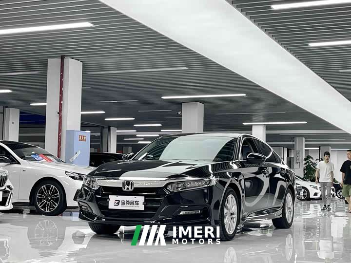 Honda Accord 2018 260TURBO Elite Edition National V - автомобиль из Китая