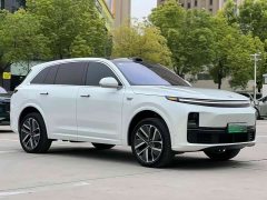 Li Auto Ideal L7 Max - фото 3