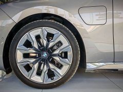 BMW i7 2023 xDrive60L Excellence - фото 8
