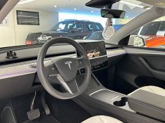 Tesla Model Y 2023 rear-wheel drive version - фото 11