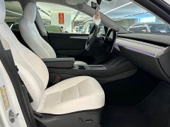 Tesla Model Y 2023 rear-wheel drive version - фото 12