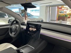 Tesla Model Y 2023 rear-wheel drive version - фото 13