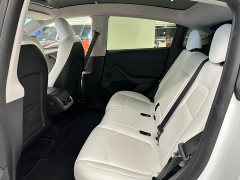 Tesla Model Y 2023 rear-wheel drive version - фото 14