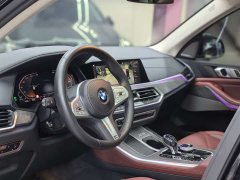 BMW X5 2022 facelift xDrive 30Li exclusive M sports package - фото 14