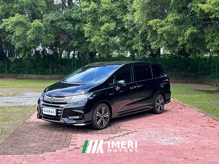 Honda Odyssey 2.0L e:HEV Supreme Edition - автомобиль из Китая