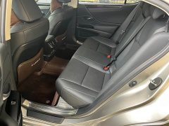 Lexus ES 200 Excellence Edition - фото 9