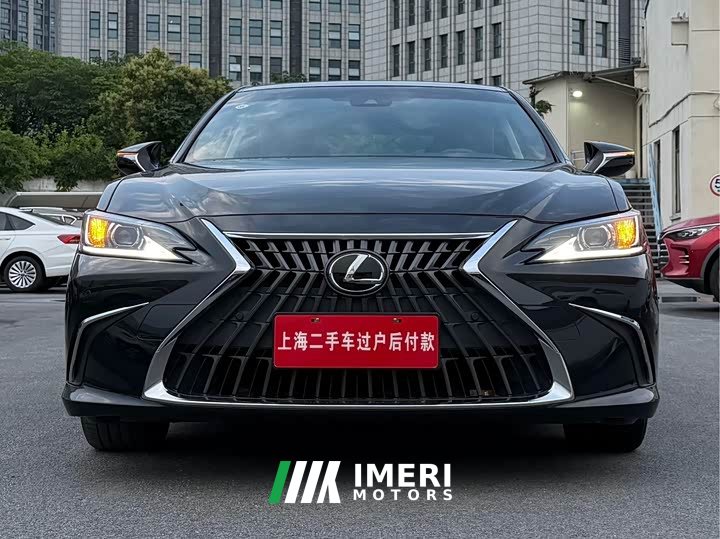 Lexus ES 260 Excellence Edition