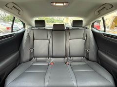 Lexus ES 260 Excellence Edition - фото 20