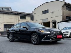 Lexus ES 260 Excellence Edition - фото 3
