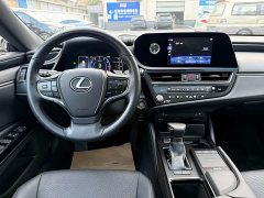 Lexus ES 260 Excellence Edition - фото 9
