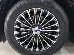 Denza D9 DM-i 970 four-wheel drive flagship - фото 14