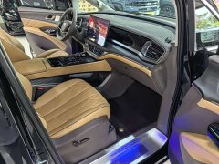 Denza D9 DM-i 970 four-wheel drive flagship - фото 7
