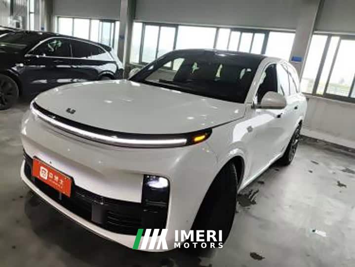 Li Auto Ideal L8 Ultra smart refresh version - автомобиль из Китая