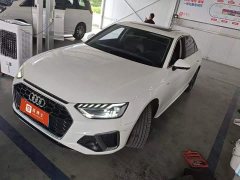 Audi A4L 40 TFSI Fashionable and Dynamic - фото 1