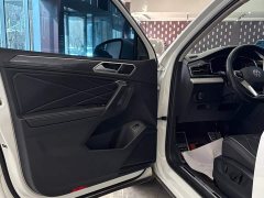 Volkswagen Tiguan L 2023 facelift 330TSI automatic two-wheel drive R-Line version - фото 11