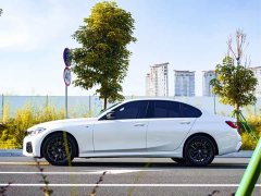 BMW 3 Series 330i M Sports Night Package - фото 3