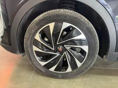 Hongqi HS7 PHEV 2.0T PHEV four-wheel drive Qichang version 6 seats - фото 9